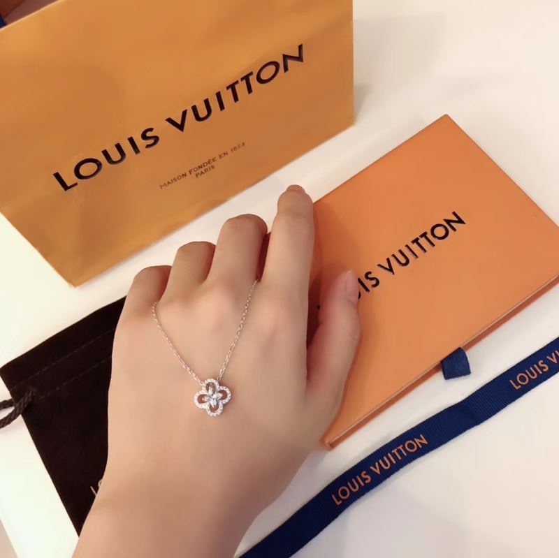 Louis Vuitton Necklaces